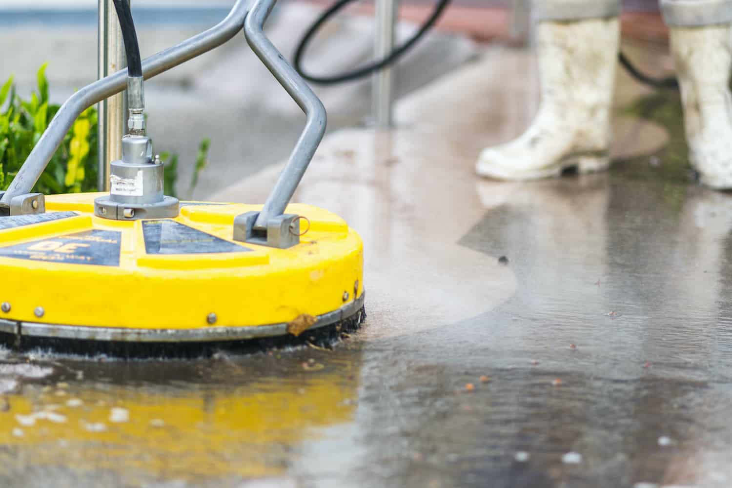 How Do You Set Up a Pressure Washing Trailer